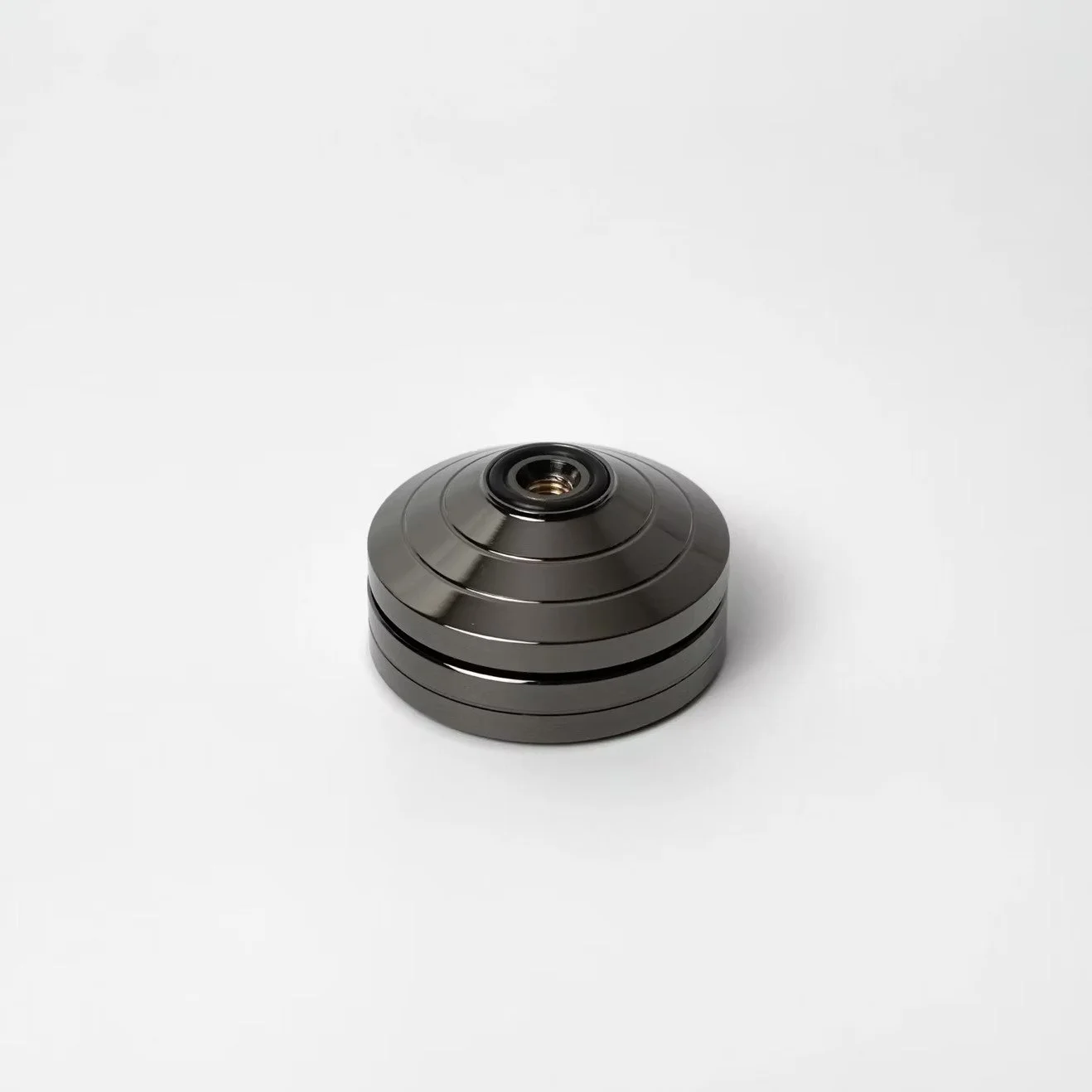 Omicron X2 — decouplers